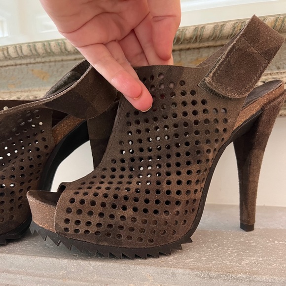 Pedro Garcia Camo Suede Heels - Picture 2 of 6